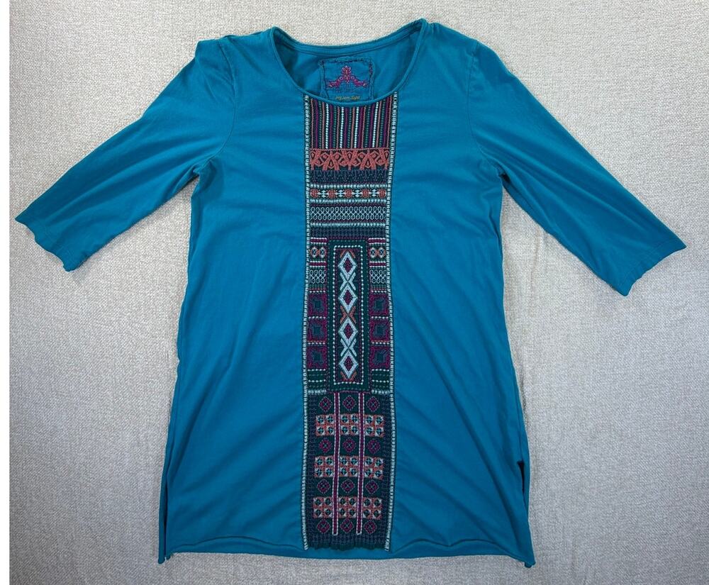 Johnny Was Women's Medium Blue Embroidered Southwest 3/4 Sleeve Pullover Top